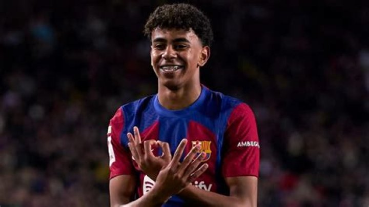 Does Yamine Lamal Have A Child? Here's The Truth