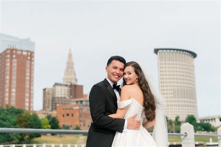 Exploring The Love Life Of Lee Asher: Is He Married?