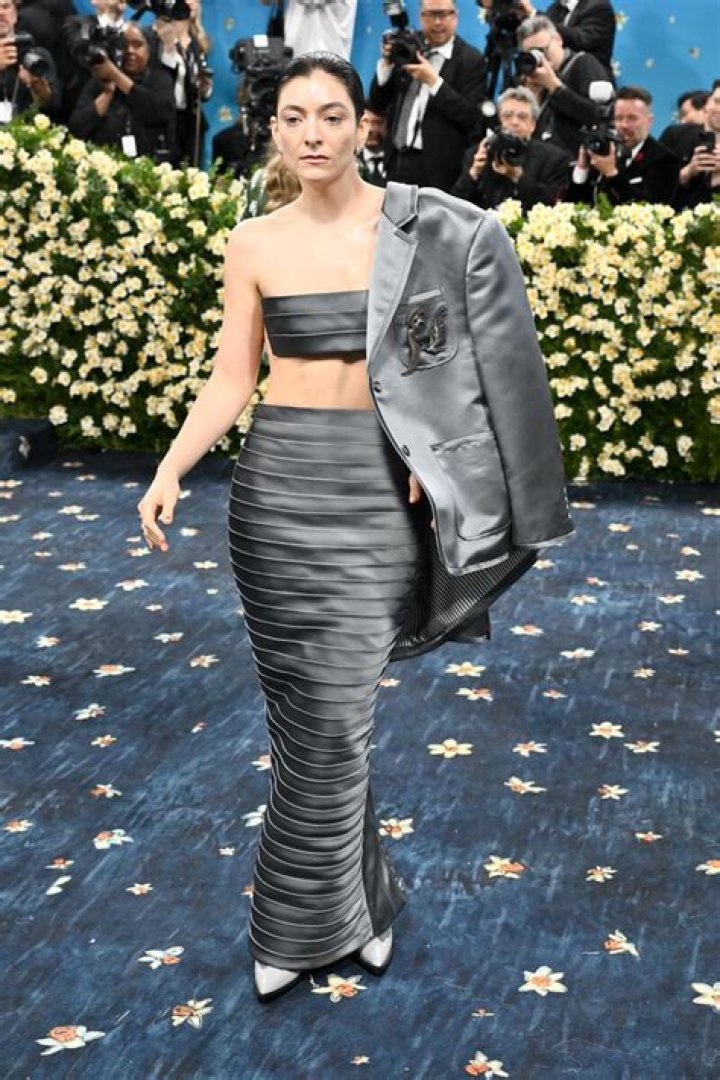Lorde's Journey In Love: Is She Married?