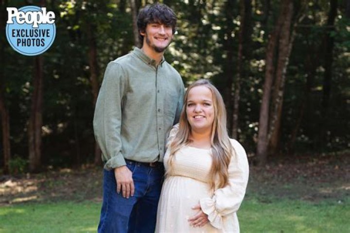 Meet The New Little Johnston! Liz And Brice Welcome A Baby Little Person