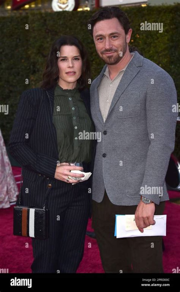 Neve Campbell And Husband: A Journey Of Love And Partnership