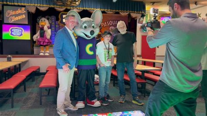 Unpacking The Chuck E. Cheese Lawsuit: A Closer Look At The Controversy