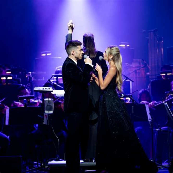 Unraveling The Magic Of "Nights On Broadway" Lyrics
