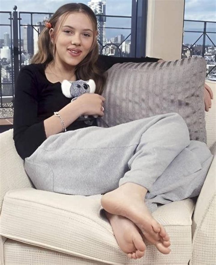 Unveiling The Allure: Scarlett Johansson's Feet