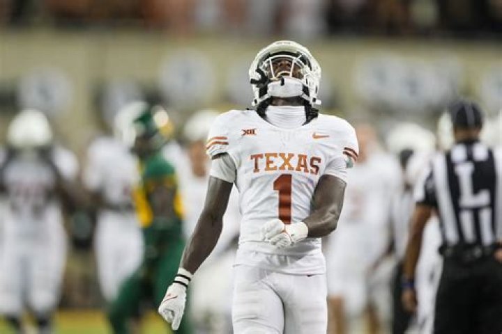 Xavier Worthy: A Rising Star In College Football
